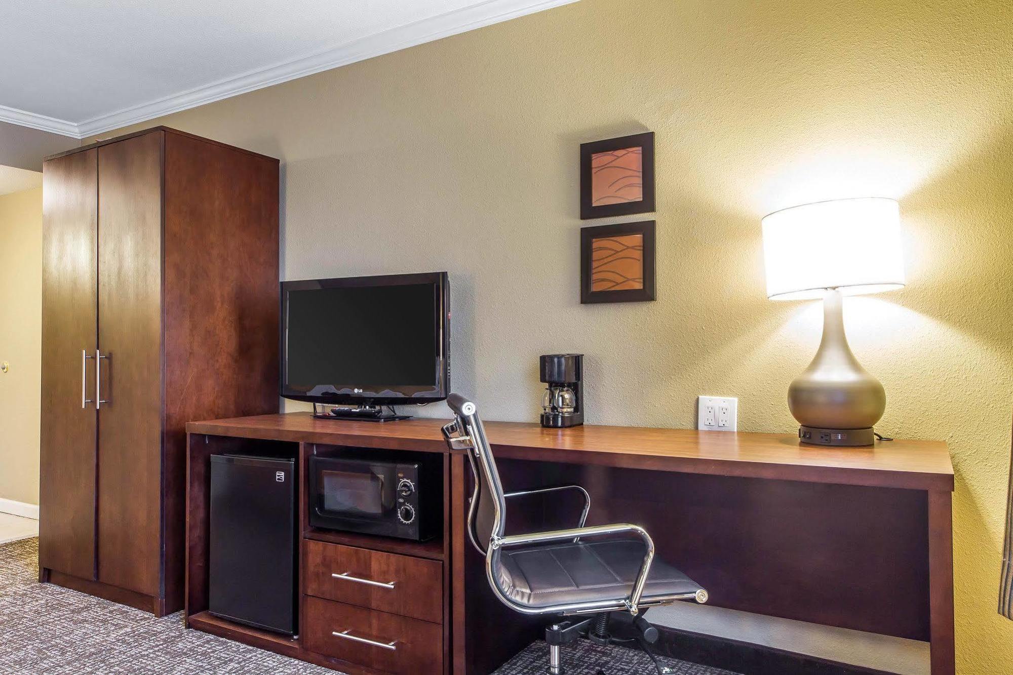 Comfort Inn Sunnyvale - Silicon Valley Zewnętrze zdjęcie